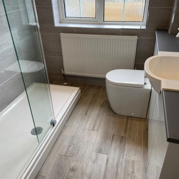 LAKELAND CLOSE, EASTBOURNE, MAY 25